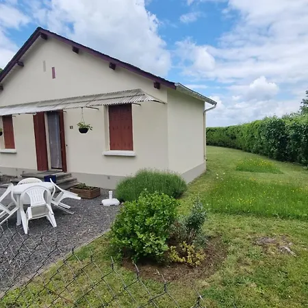 Holiday home Maison Proche Massif Du Sancy Messeix
